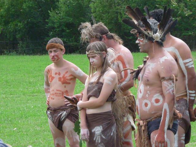 Dancers at Gulguer